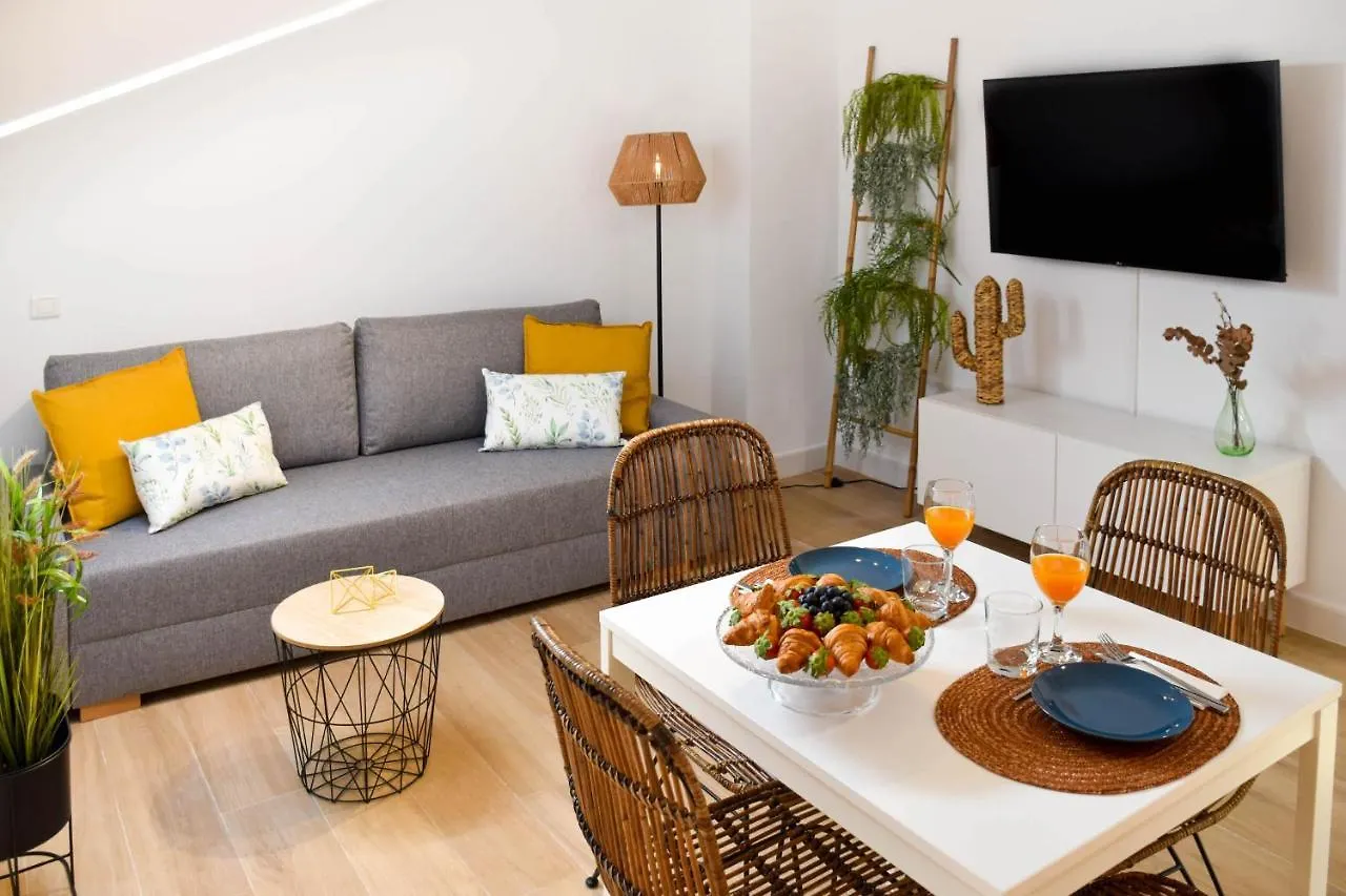 Holidays2Malaga Trinidad Renovated 1 Bedroom Penthouse Close To City Center 0*, Malaga Spain
