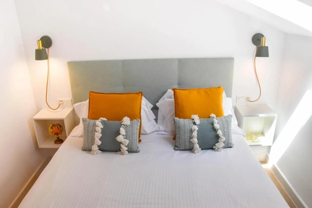 Apartment Holidays2Malaga Trinidad Renovated 1 Bedroom Penthouse Close To City Center Spain